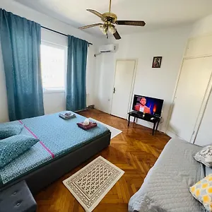 Unirii Downtown Apartment