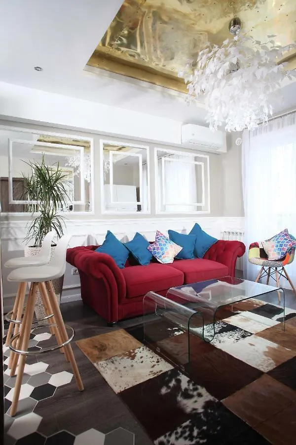 Daire Casa Mia - Modern Luxury Apartament Bükreş